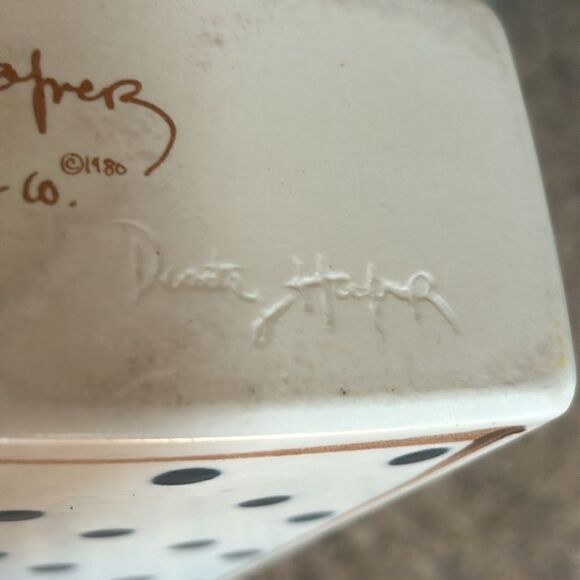 Dorothy Hafner for Tiffany & co cream with blue polka dot and brown accents vase - Picture 6 of 6